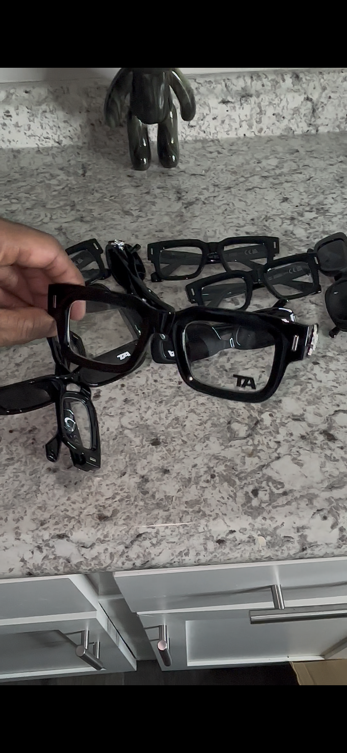 TA Glasses